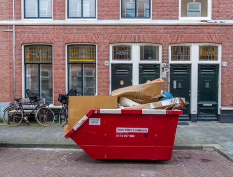 Business waste removal services in Crouch End