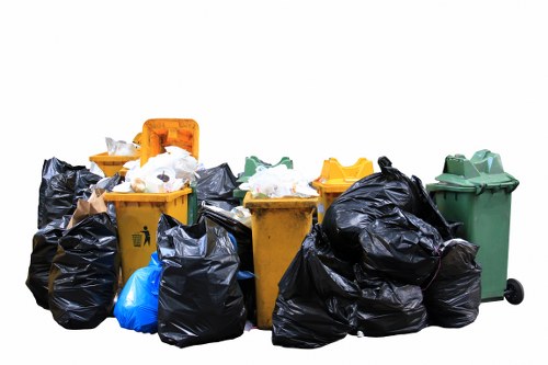 Professional flat clearance process in Crouch End
